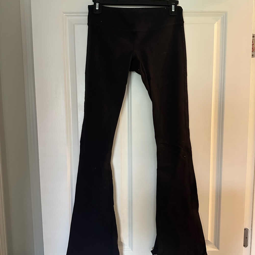 SPLITS59 Black Flared Yoga Pants - Classic Low-Rise